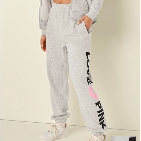 Victoria’s Secret Pink ORIGINALS Bling Shirt Matching Bling Campus Pants SET - Picture 6 of 13